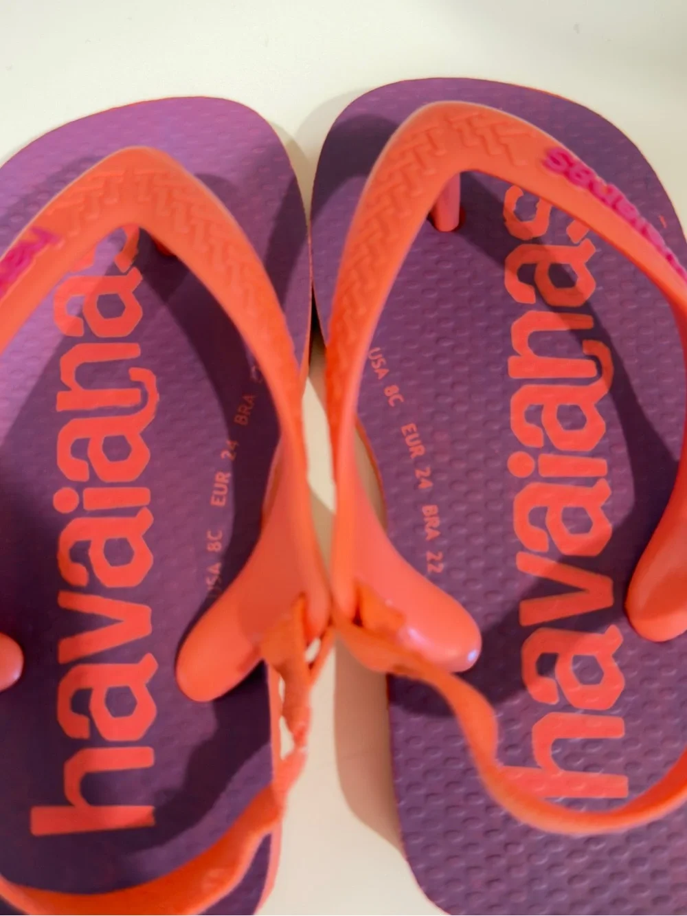 Havaianas Kids Flip Flops in Purple and Coral